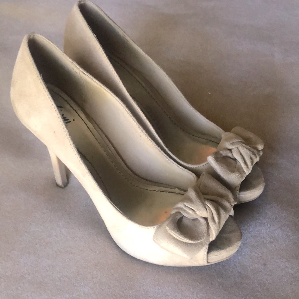 Fioni Peep Toe Heels